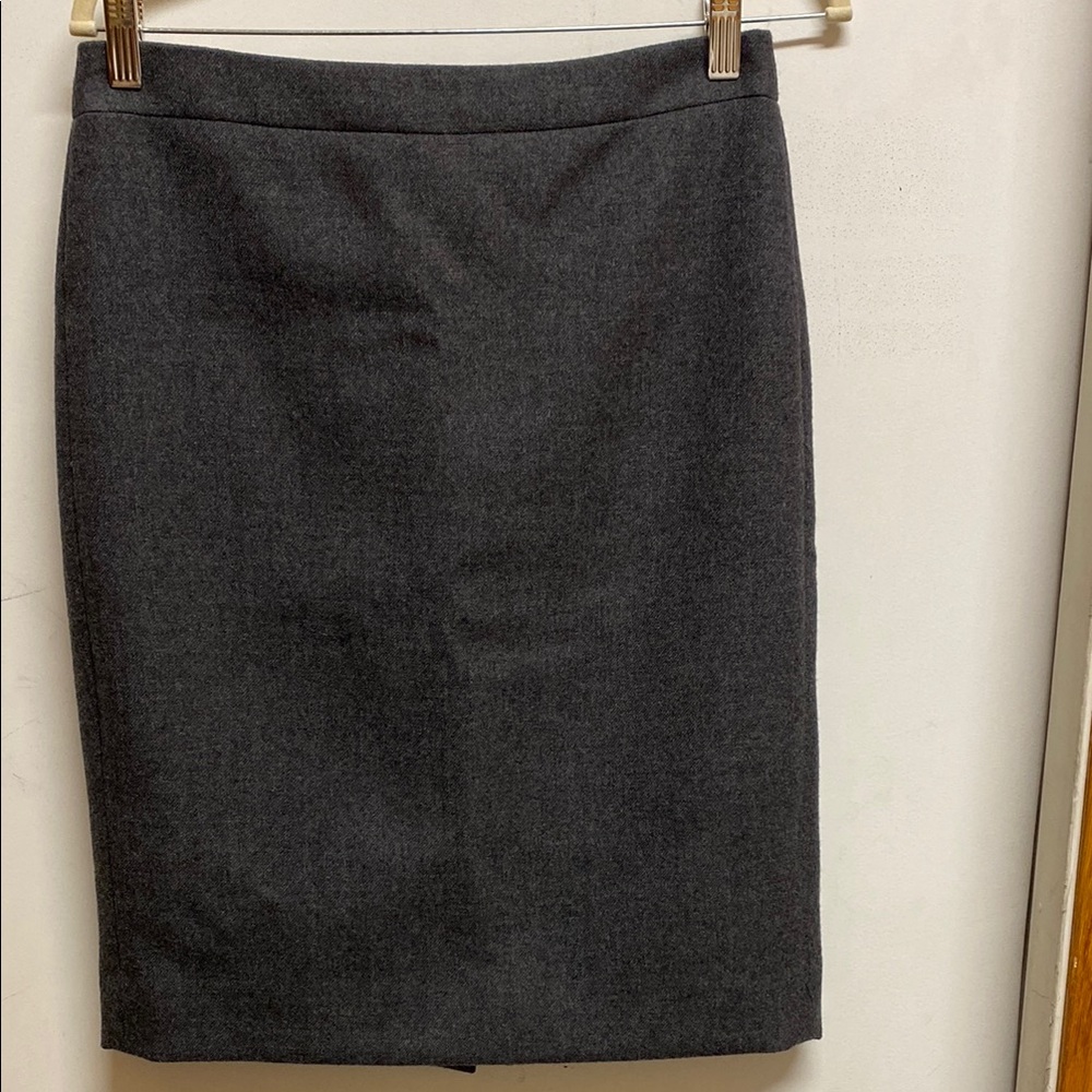Sold!J Crew No 2 Pencil Skirt 100% Wool Lined Rear Zip Knee Length  4